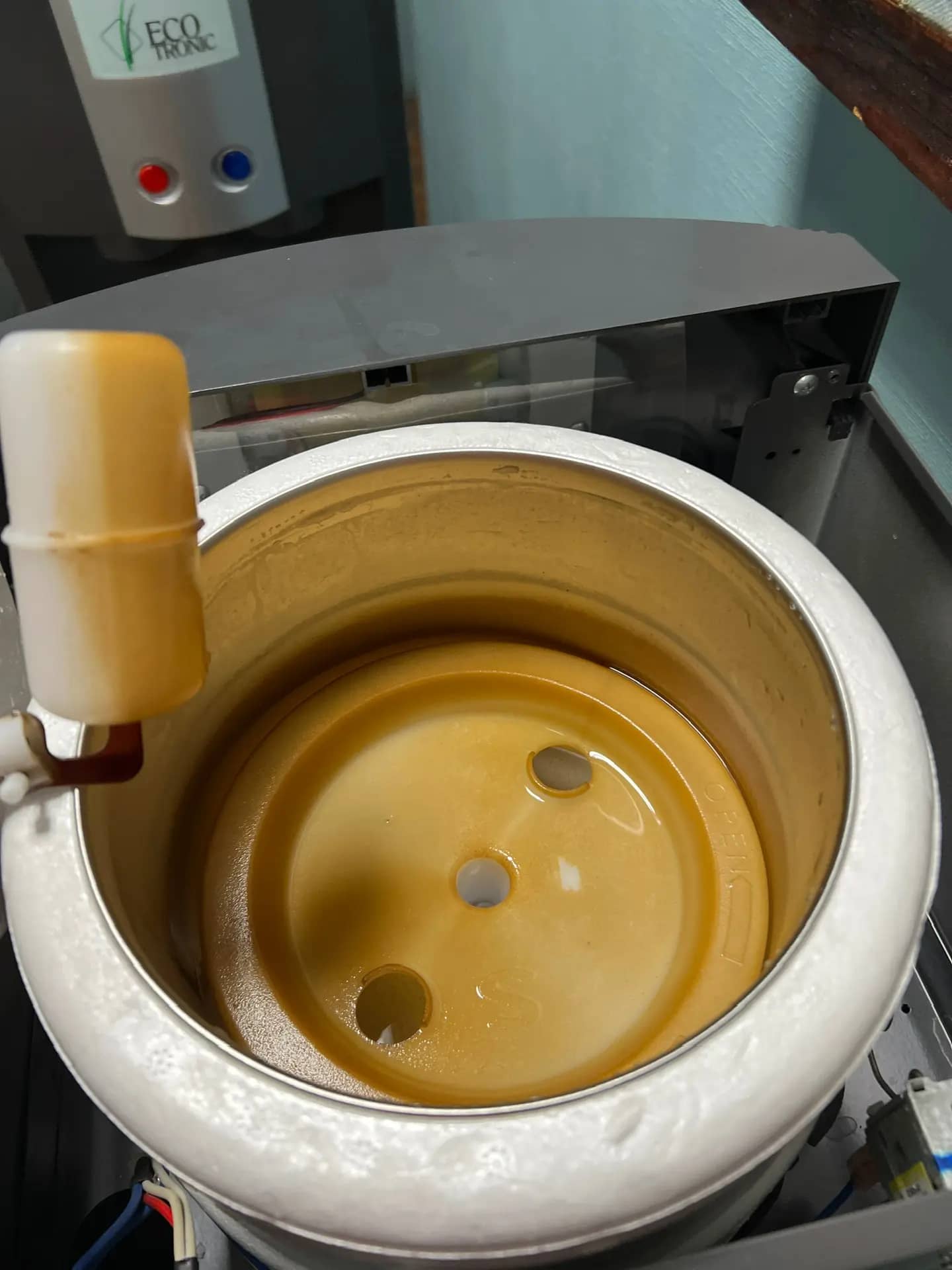 Бак кулера до чистки